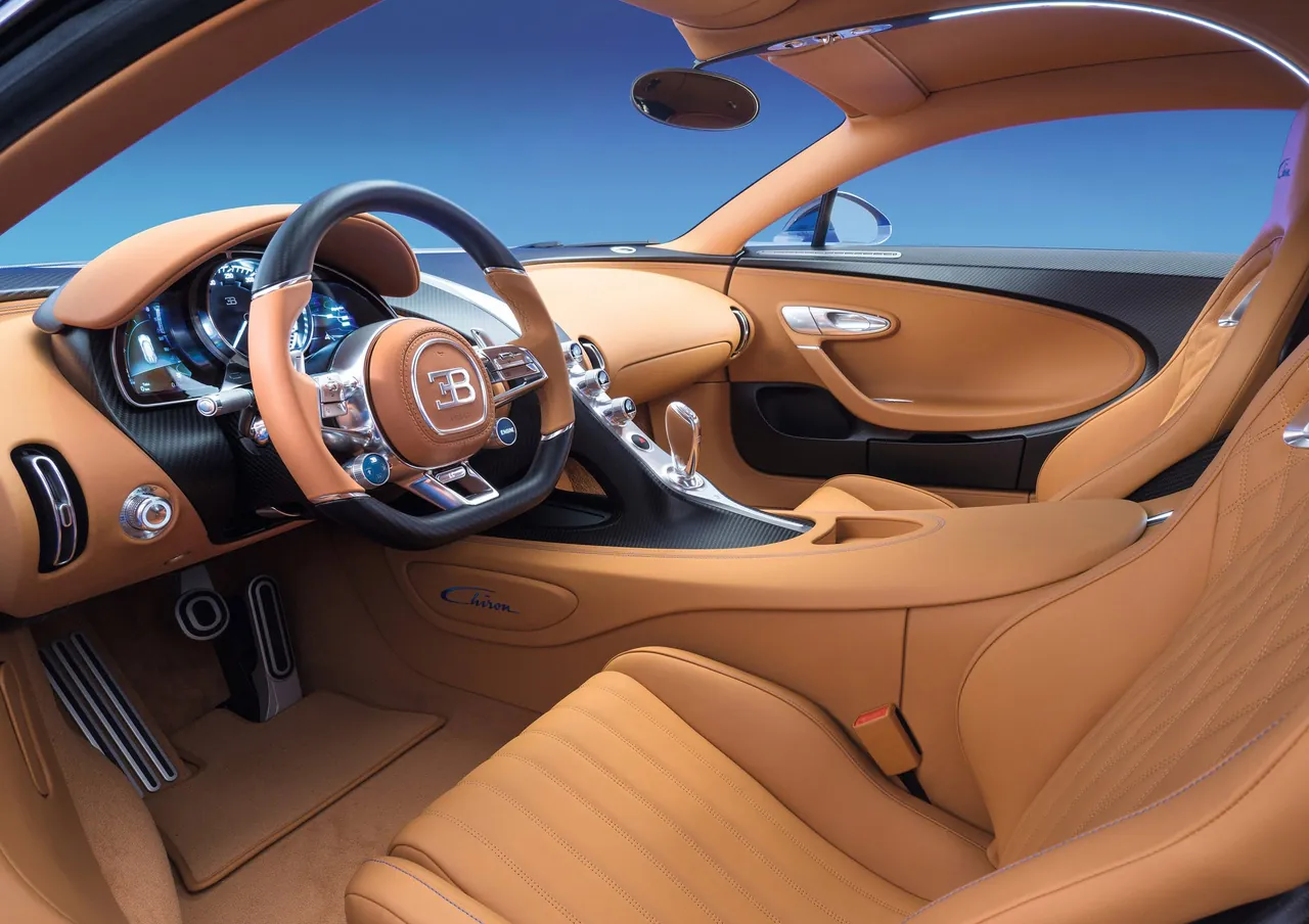 Bugatti Chiron – view 7